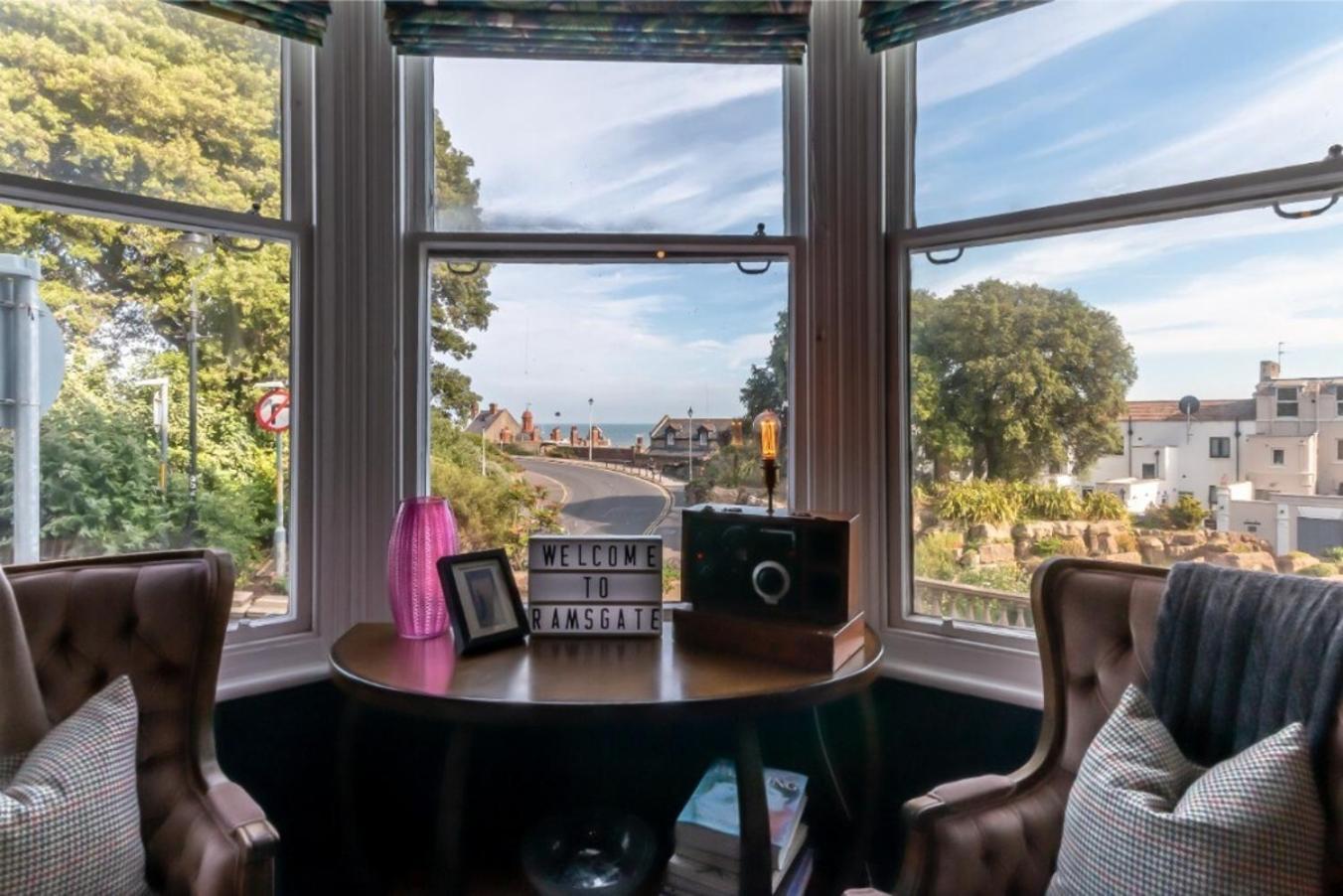 Victorian Apartment With Sea Views By Adliv Host Ramsgate Esterno foto